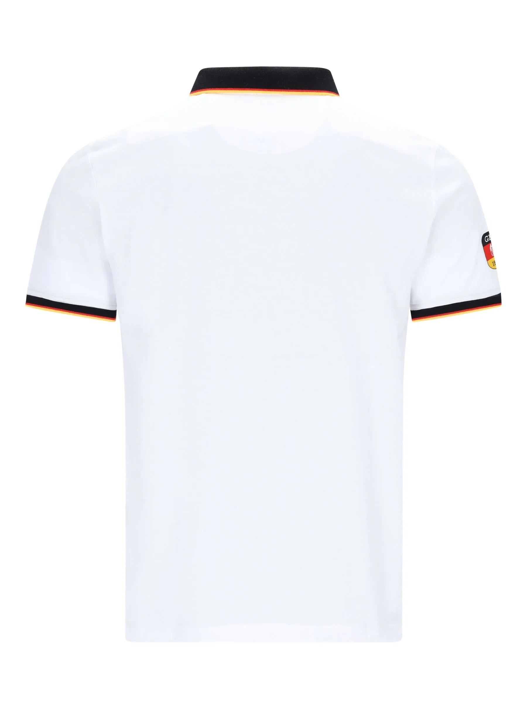 Weißes hajo fanshirt poloshirt mit schwarzem und orangefarbenem besatz sowie gesticktem patch am linken ärmel