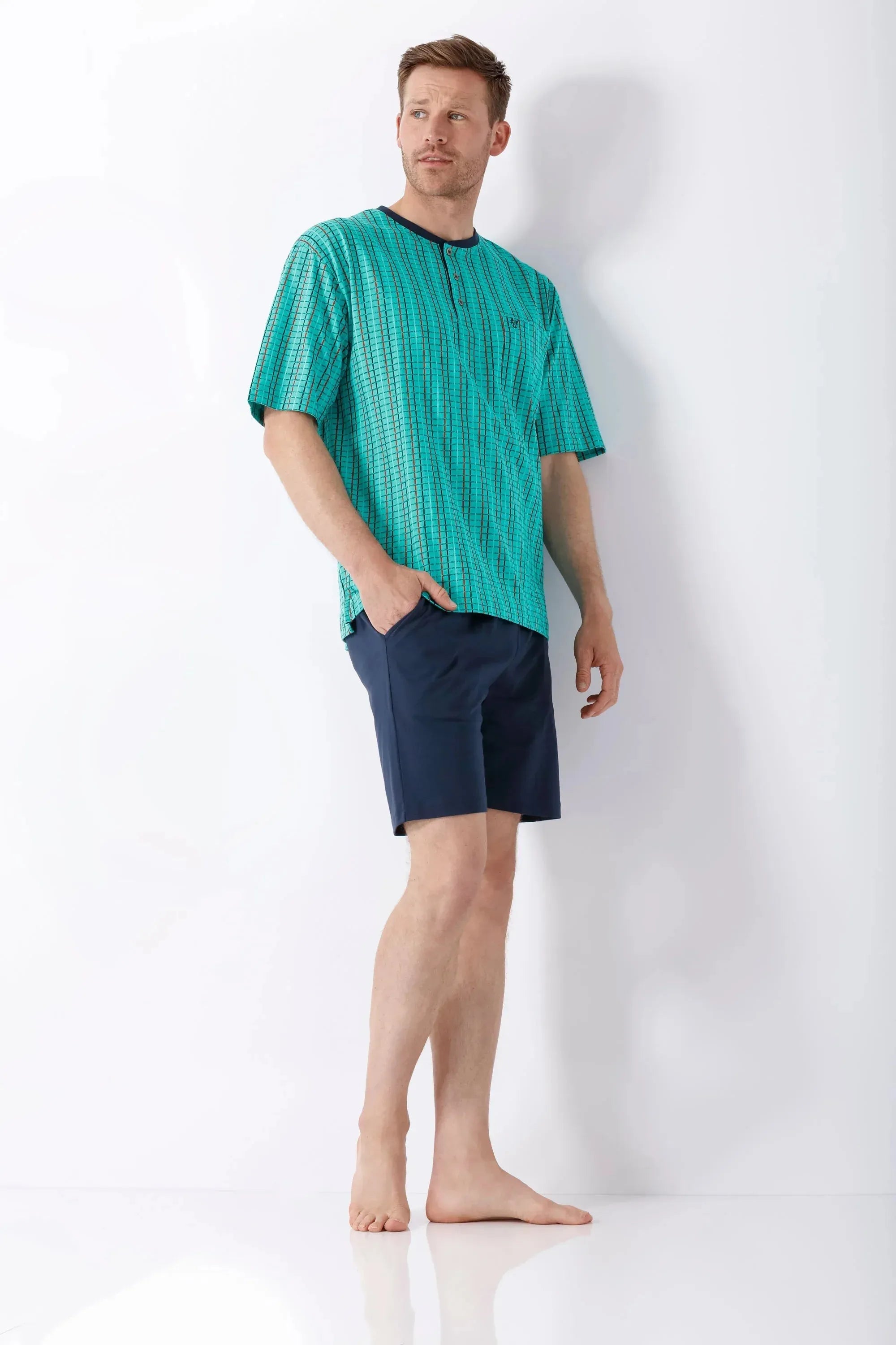 Herren Schlafanzug Shorty Premium Cotton: türkises Top mit schwarzem Saum
