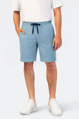 Herren Short Mio x Mia: hellblau-weiße Karoshorts mit Marine-Bund