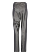 Metallisch-silberne hochgeschnittene Hosen mit einem glatten, glänzenden Finish.