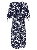 Jersey Kleid 1/2 Arm: marine-weiße abstrakte geometrische Print, 3/4-Ärmel, Bindeseiten