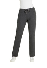Anthrazitfarbene Jogginghose mit Kordelzug und weißen Turnschuhen in minimalistischem Design.