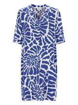 Kleid V-Neck 1/2 Arm: Blau-weiß gemustertes Hemdkleid mit V-Neck und Kragen