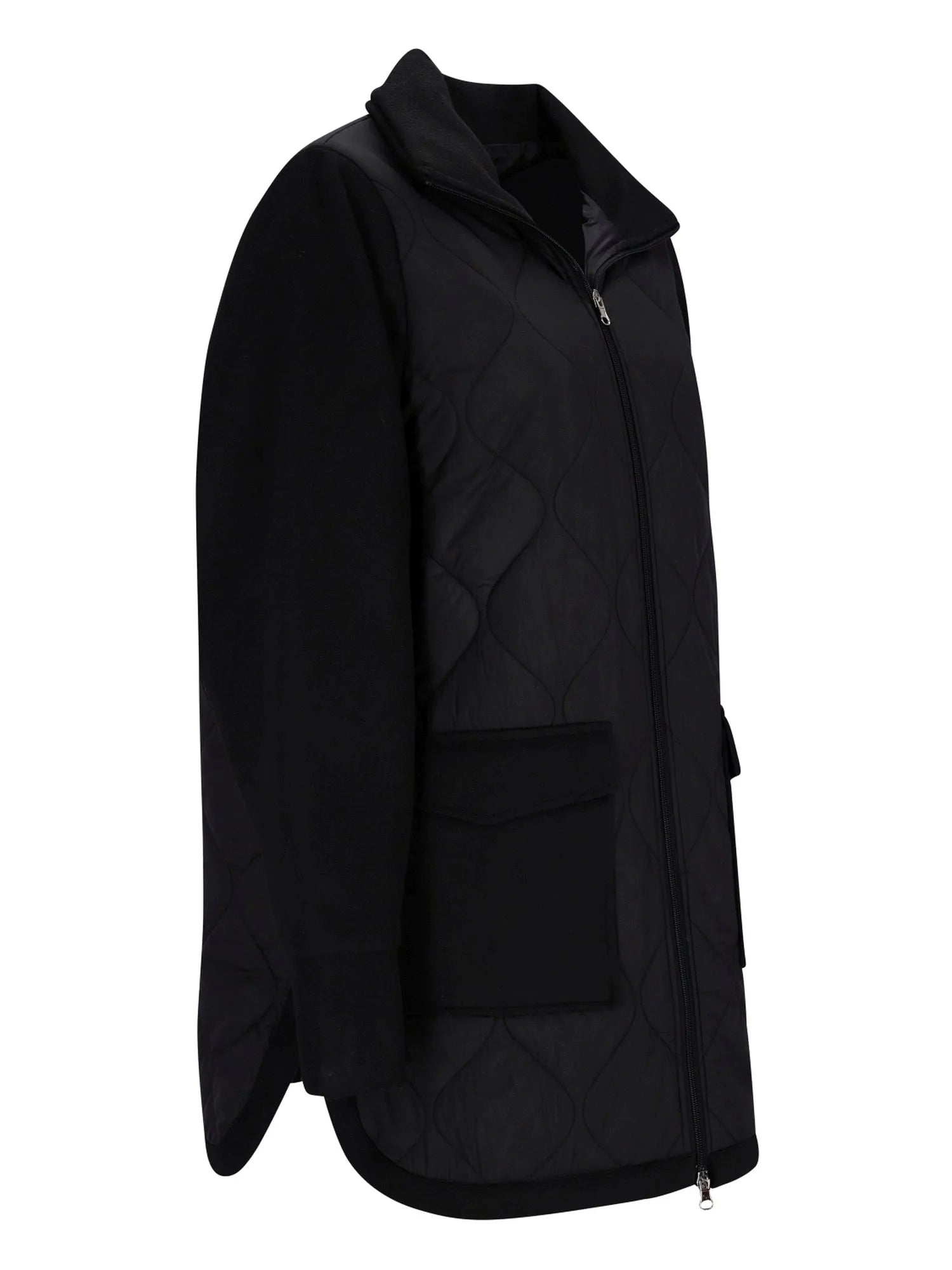 Schwarze Reißverschlussjacke mit Taschen-Detail und Kapuzenkragen.