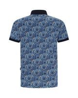 Blau-weißes Poloshirt mit Mandala-Muster und schwarzem Rand.