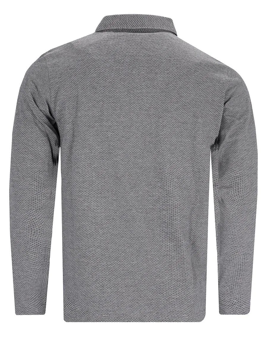 Graues Poloshirt mit Fischgrätenmuster, langen Ärmeln und Kragen.