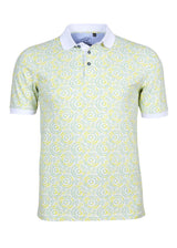 Limonengrünes Poloshirt mit weißem Kragen und Manschetten, gemustert mit wirbelnden Kreisen in Gelb und Grau.