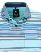 Halo-Poloshirt mit blauen und weißen Streifen, kurze Ärmel.
