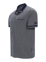 Graues Poloshirt mit navyblauem Kragen, Jacquardmuster und Brusttasche