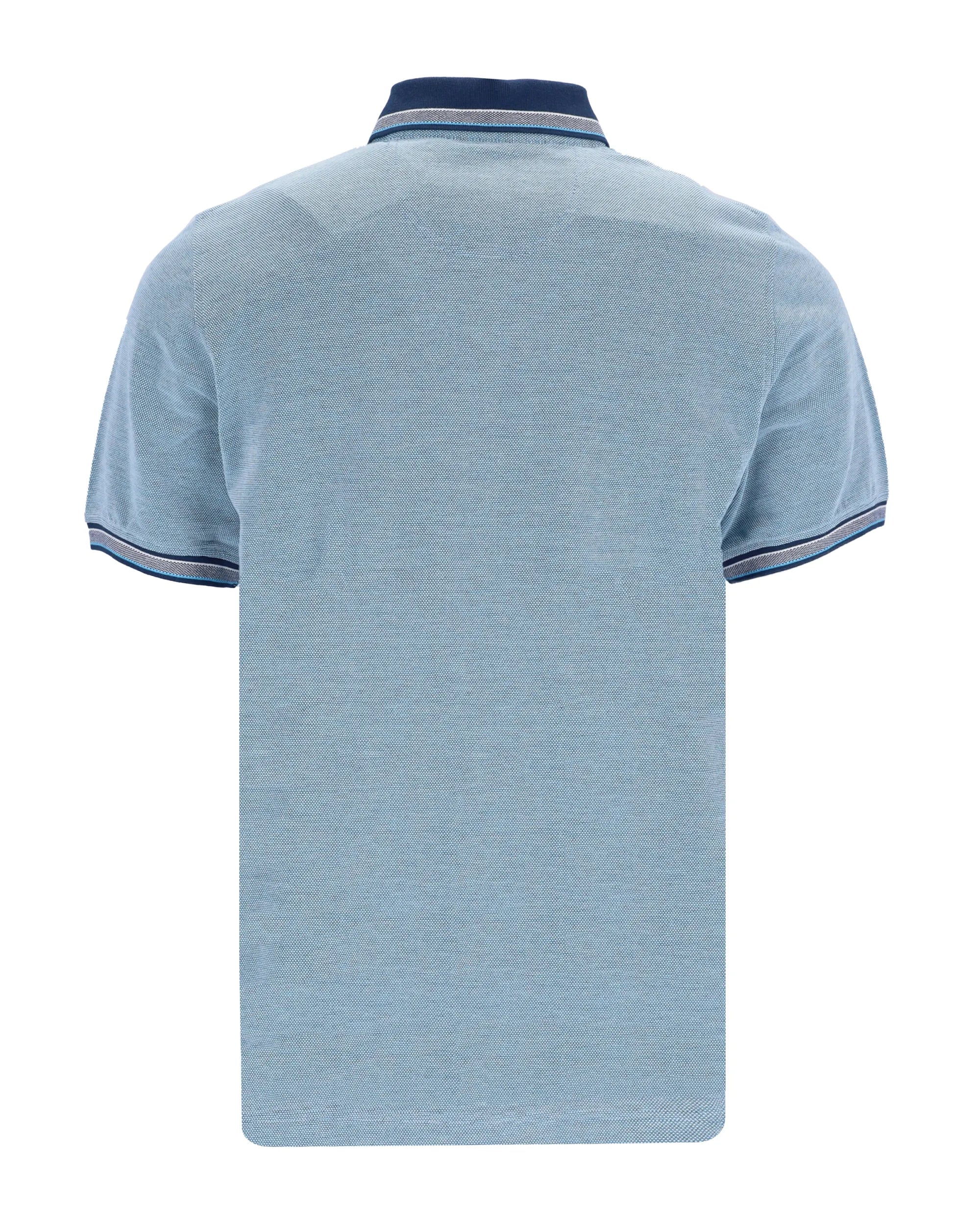 Hellblau gestreiftes Poloshirt mit marineblauem Besatz und Kragen, möglicherweise von Tommy Hilfiger.
