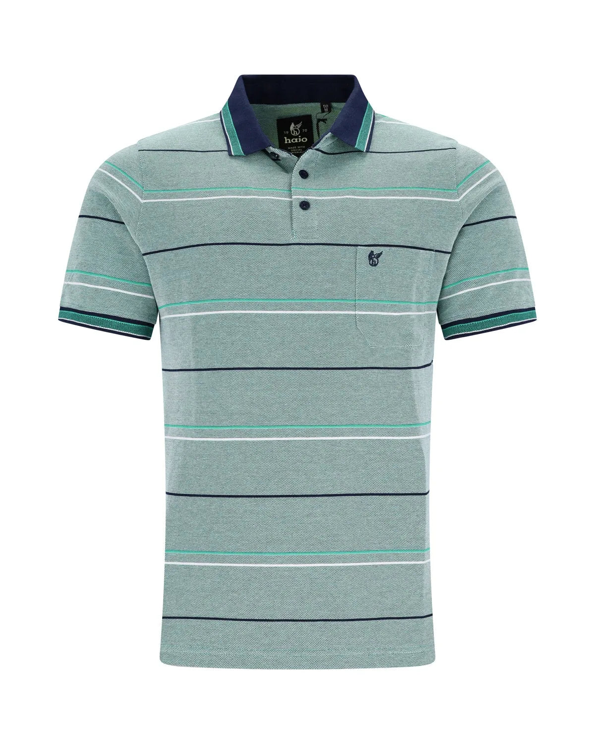 Mintgrün gestreiftes Poloshirt mit marineblauen Akzenten und einem kleinen Logo auf der Brust.