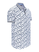 Weißes Poloshirt mit navyblauem Blattmuster und grauem Saum