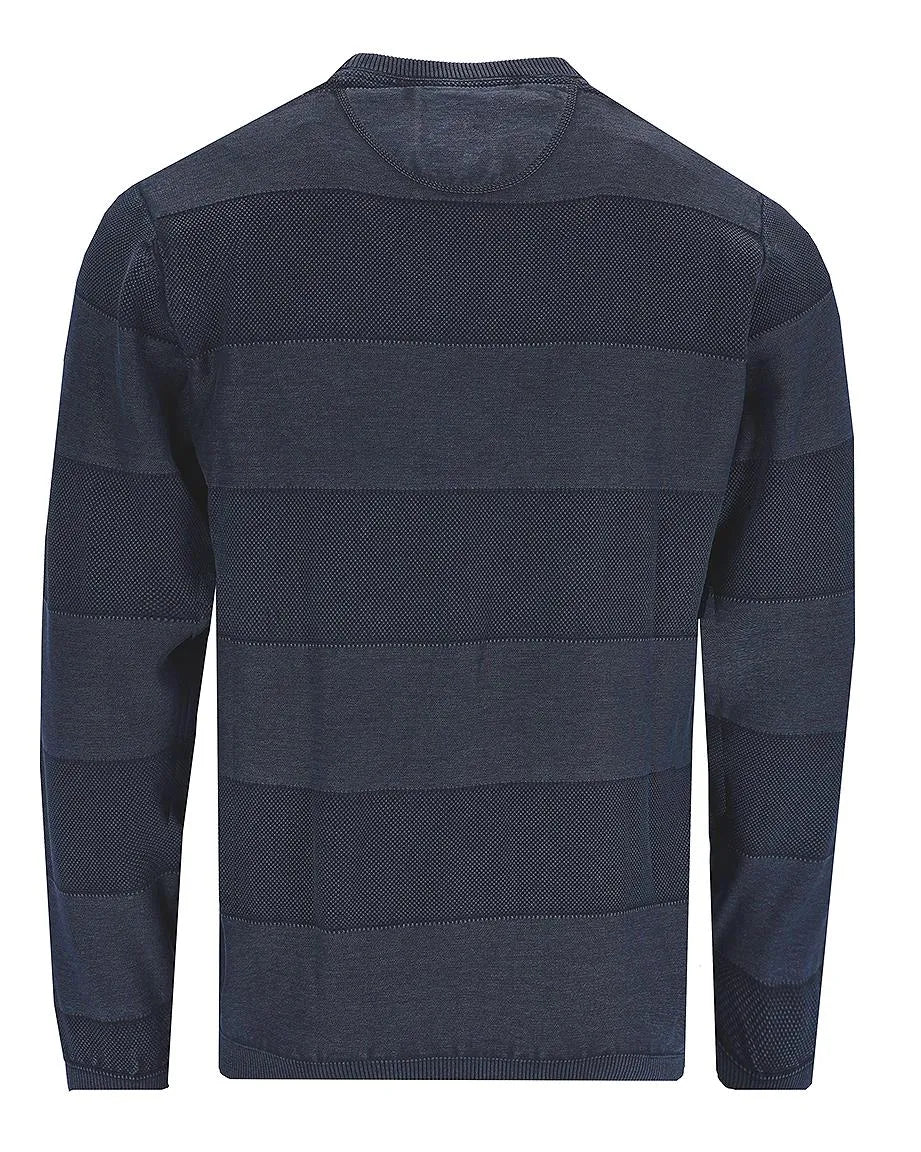 Marineblauer Netzpullover mit geripptem Halsausschnitt und langen Ärmeln.