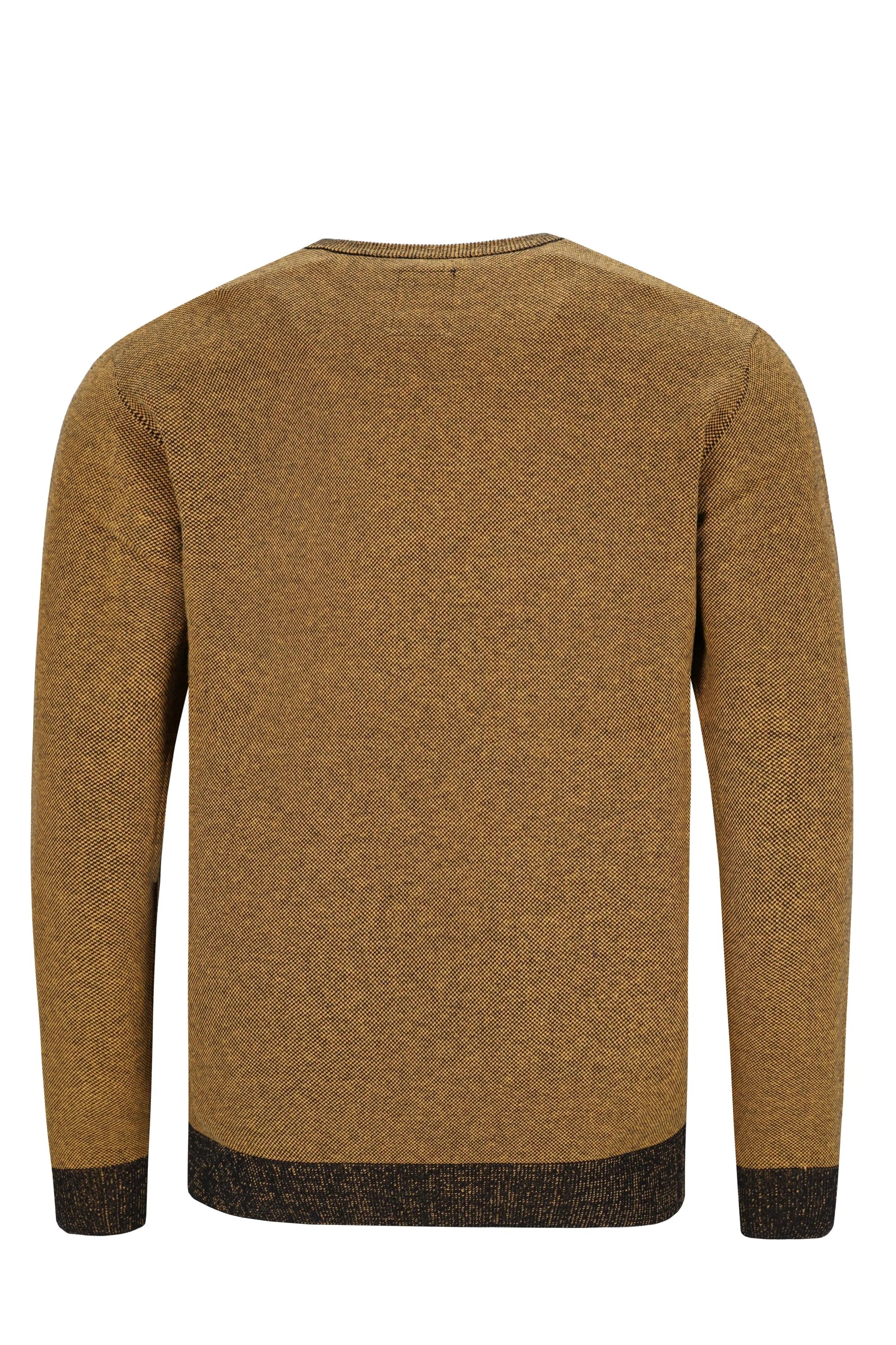 Kamelfarbener, strukturierter Pullover mit schwarzen Abschlüssen und dezentem Muster.