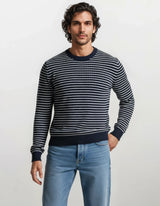 Navyblauer und weißer Rundhalspullover mit horizontalen Streifen