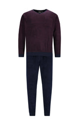 Pyjama-Set aus Merinowolle in tiefem Burgunderrot und Marineblau. Entspannte Passform mit gerippten Bündchen und Bund.