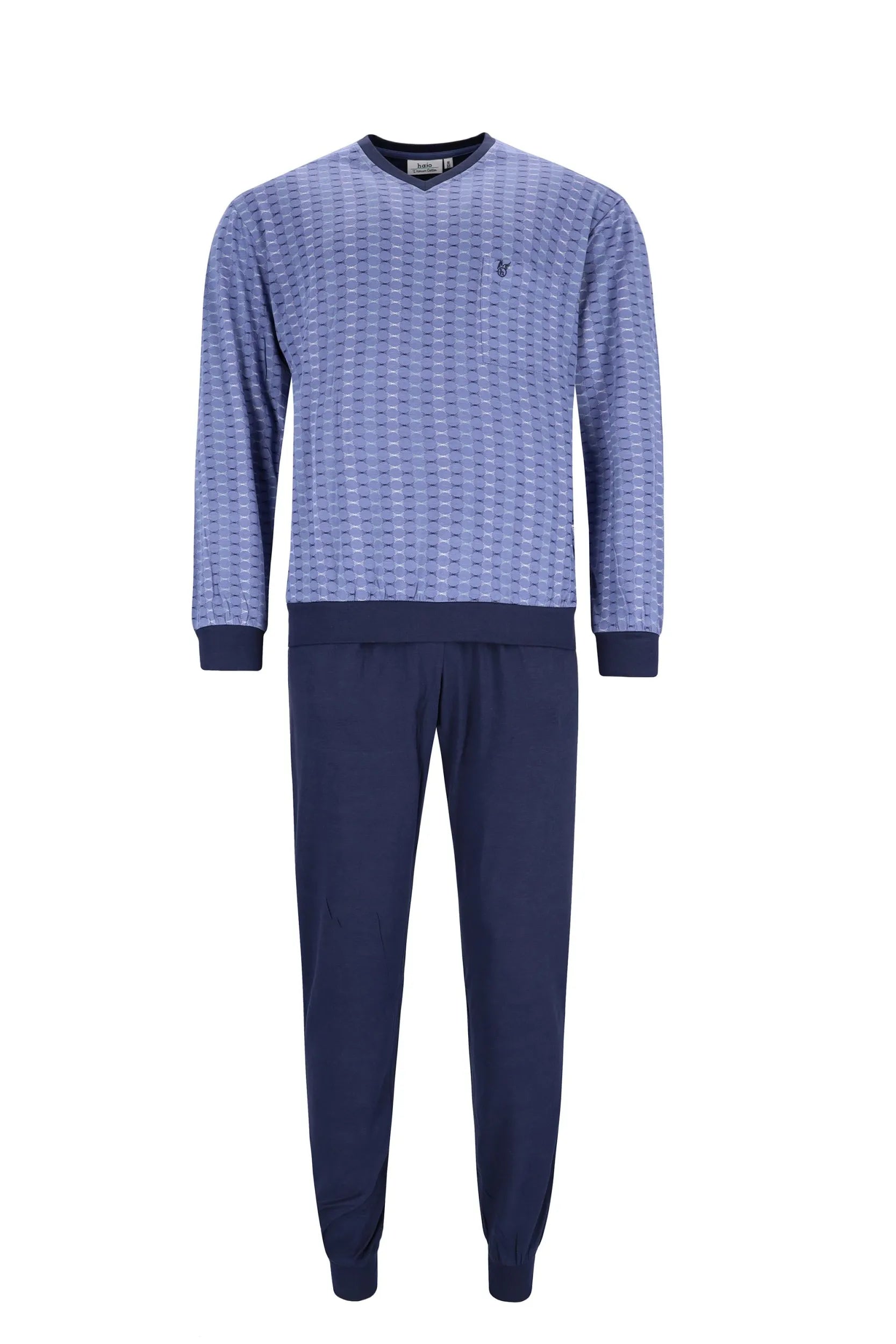 Blau-weiß gestreiftes Herren-Pyjama-Set mit marineblauer Hose, mit kleinem Logo auf der Brust.