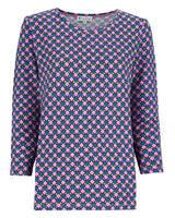 Lila und rosa geometrisch gemusterte Bluse mit Dreiviertel-Ärmeln.