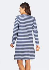 Blau-weiß gestreiftes, langärmeliges Kleid mit legerer Passform.