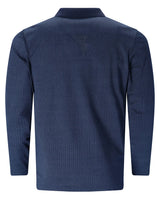 Marineblaues, langärmeliges Herren-Poloshirt mit dezentem geometrischem Muster.