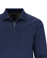 Marineblaues Langarm-Poloshirt für Herren mit Viertelreißverschluss und dezentem geometrischem Muster.