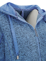Blauer gesprenkelter Hoodie mit Reißverschluss und Kordelkapuze, wahrscheinlich aus Baumwolle oder Polyester-Mischung.