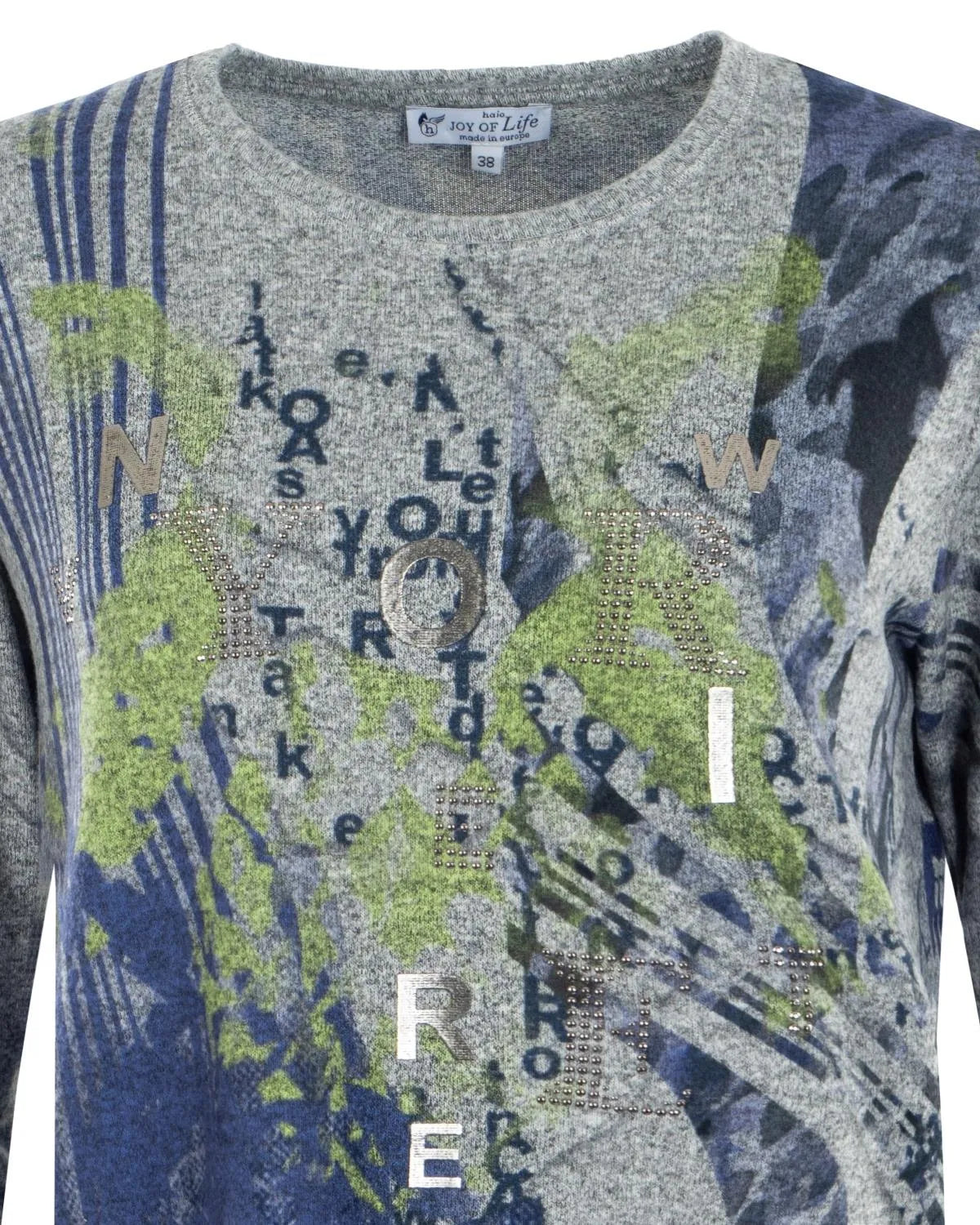 Blaues und grünes Tie-Dye-Langarmshirt mit Textdesign.