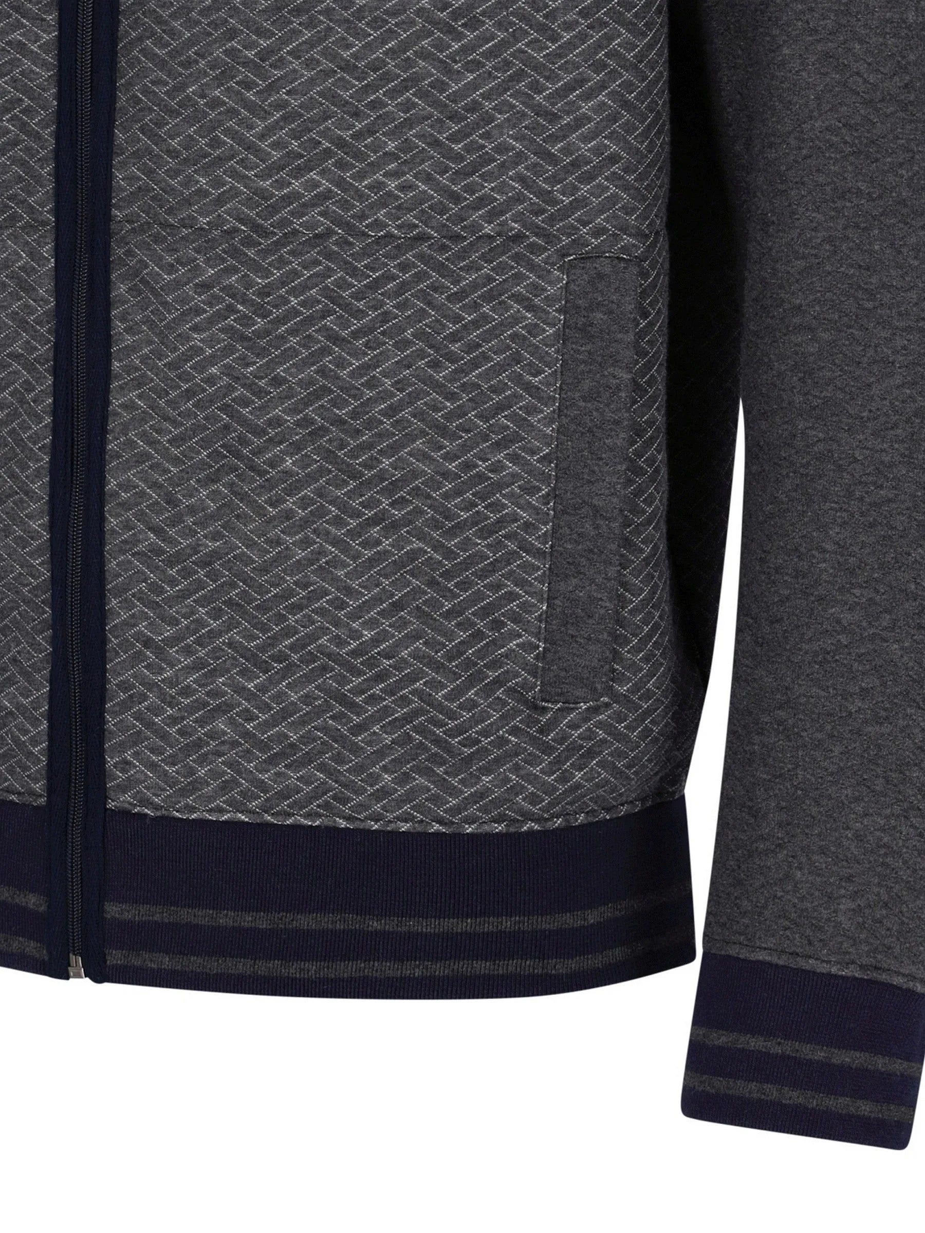 Holzkohlegrauer Fischgrätmuster-Reißverschluss-Jacke mit marineblauen Akzenten und gerippten Bündchen.