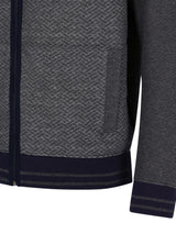 Holzkohlegrauer Fischgrätmuster-Reißverschluss-Jacke mit marineblauen Akzenten und gerippten Bündchen.