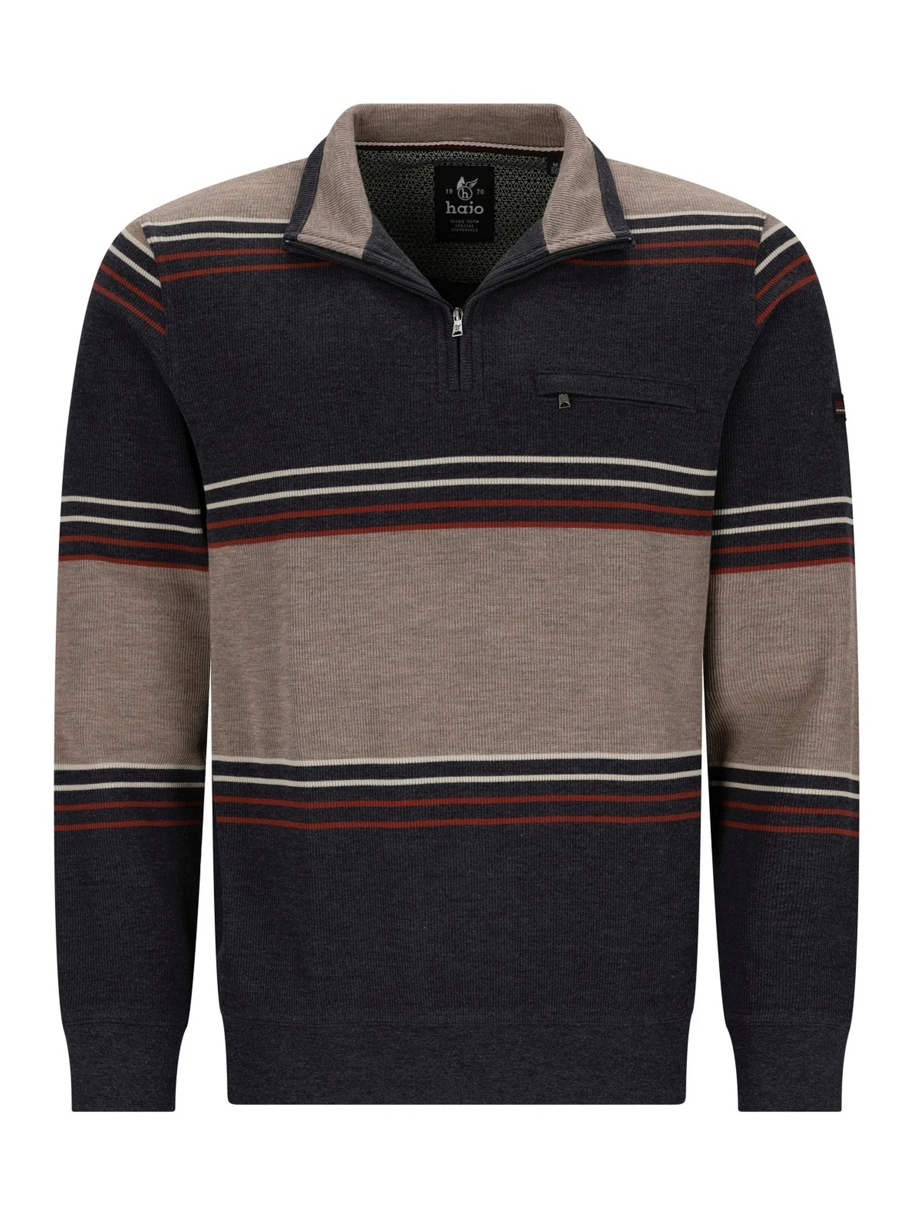 Marineblauer und brauner gestreifter Pullover mit Halbzipperkragen.