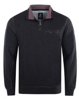Schwarzer Viertel-Reißverschluss-Pullover mit Kontrastkragen und -tasche, mit dezentem Logo auf der linken Brust.