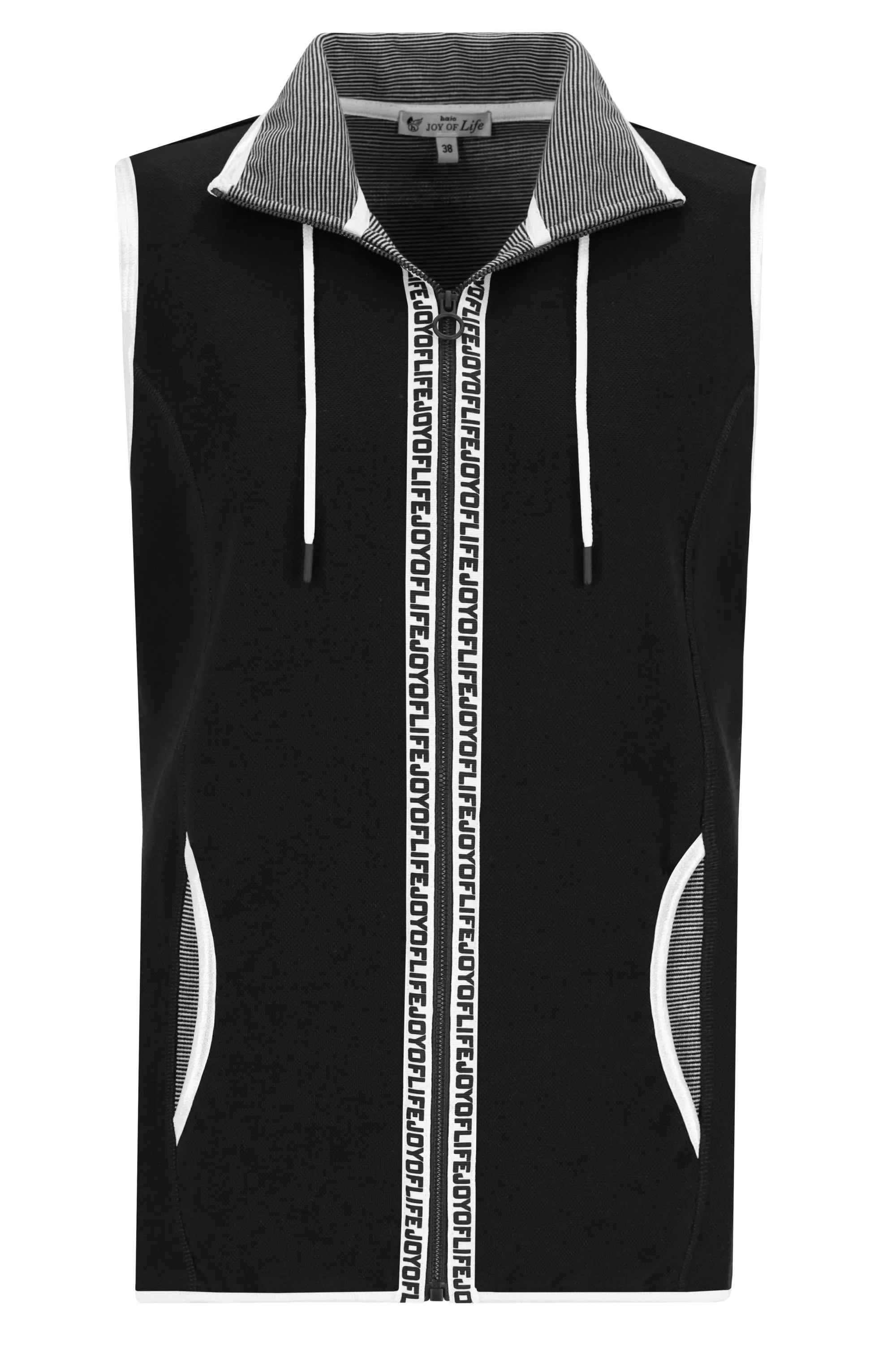 Schwarzer ärmelloser Hoodie mit weißen und grauen Akzenten, Reißverschluss und Schriftzug auf der Vorderseite.